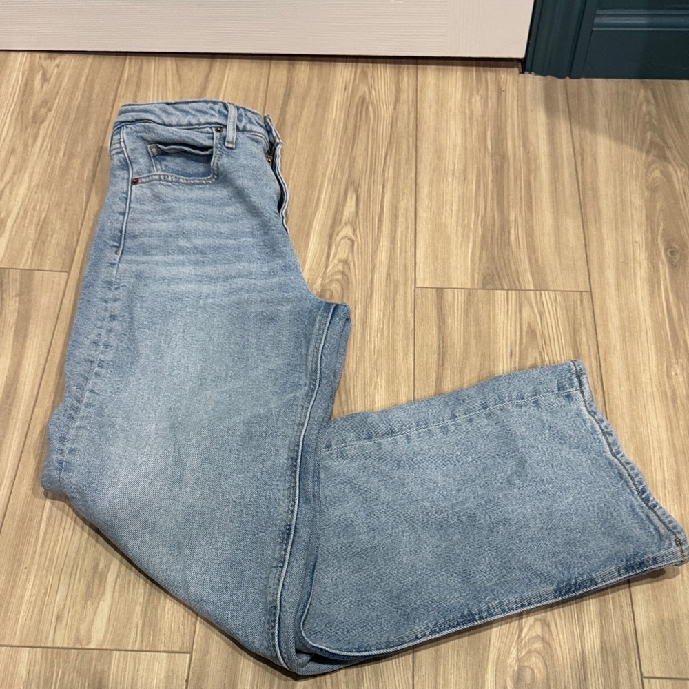 Old Navy Women's Extra High Rise Light Blue Sky-Hi Wide Leg Jeans